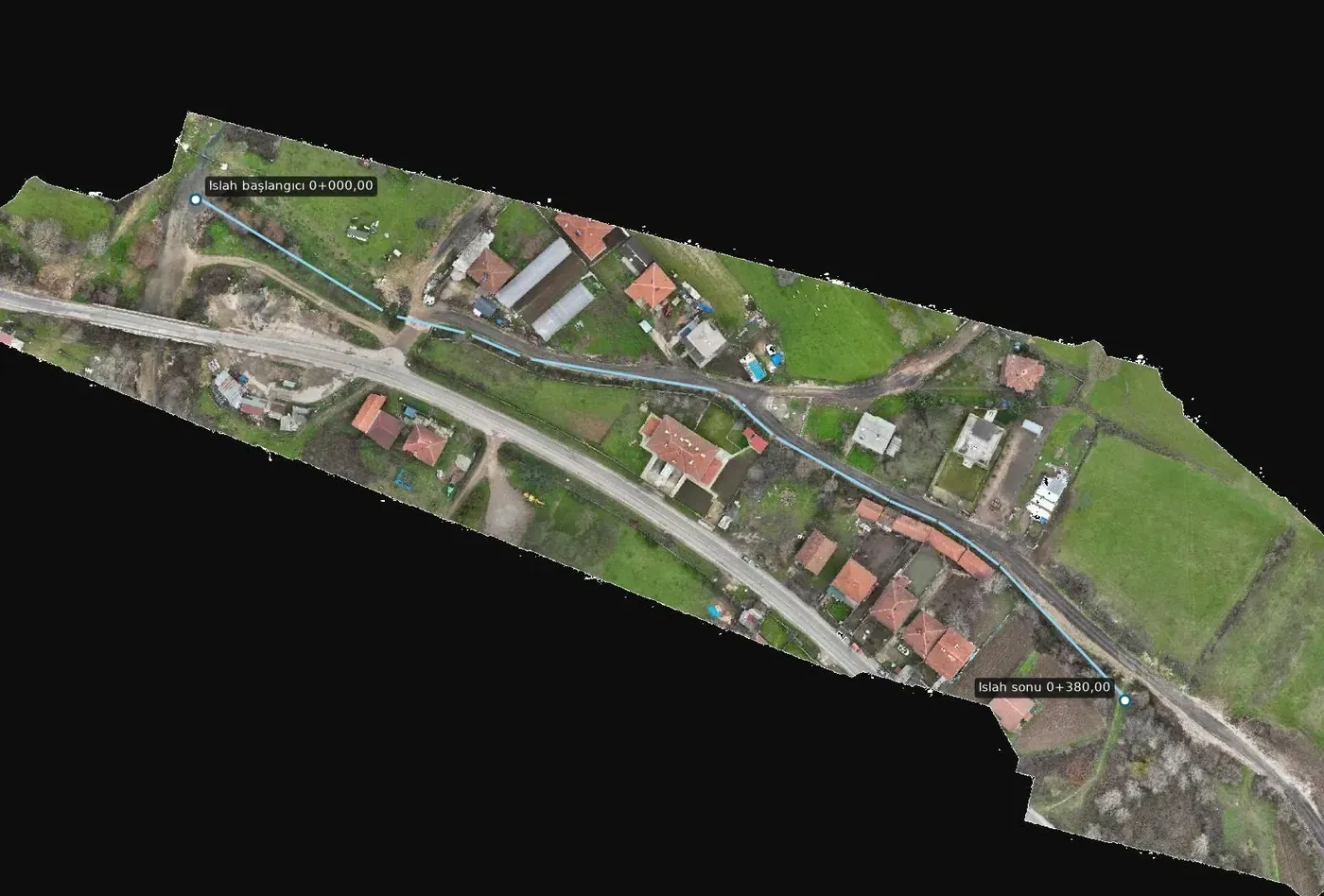 Levantamiento de dos ramales de arroyo que cruzan un pueblo en Vize, imagen principal